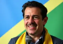 Armandinho Durães 25522