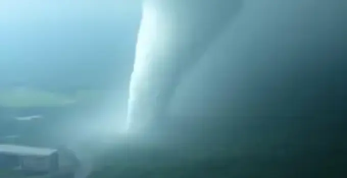 tornados e microexplosões no Brasil